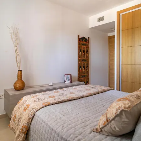 Lovely In With Wifi Apartment Rota